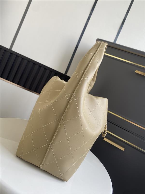 2026131204558978 900